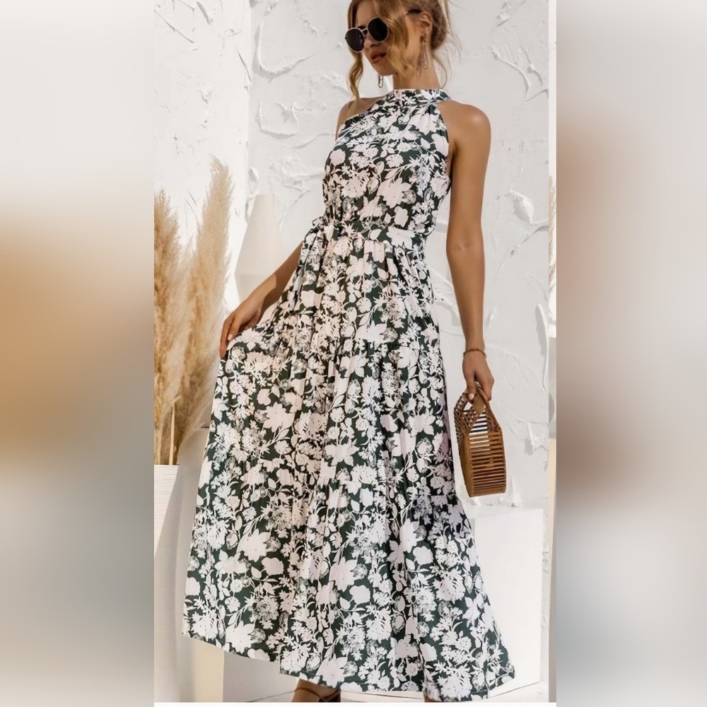 Floral Dark Green and White Halter Women's Dress Size Medium